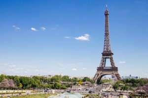 Moving from Ireland to France with Get Cracking removals